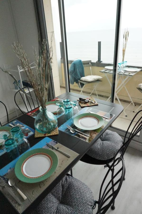Belle Vie Vue Dominante Mer Et Plage - Appartement 2 A 4 Personnes Cabourg Ngoại thất bức ảnh